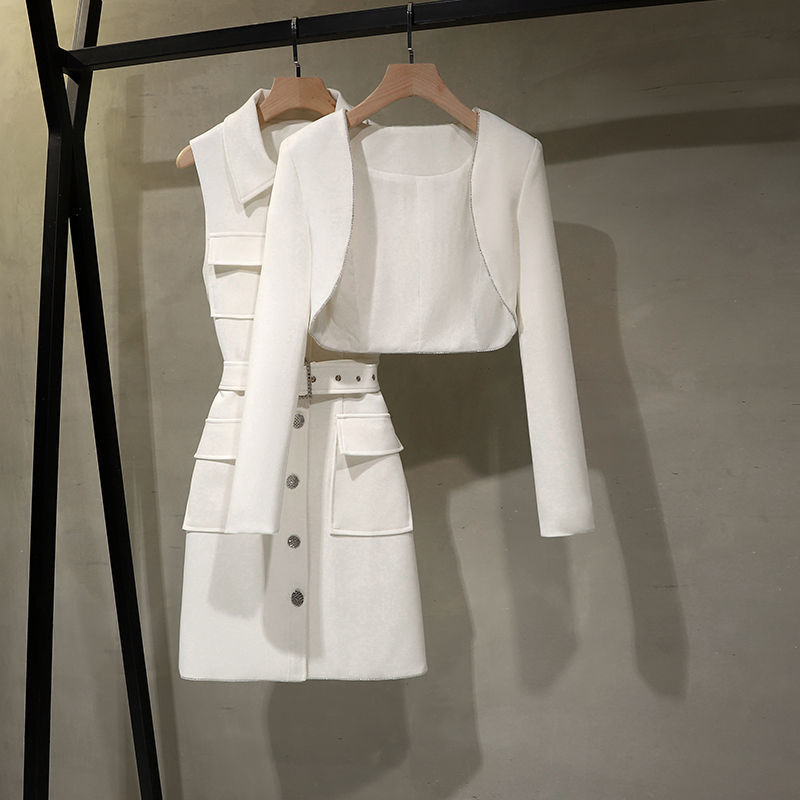 Plus Size Women Suit (tm 4XL)!!