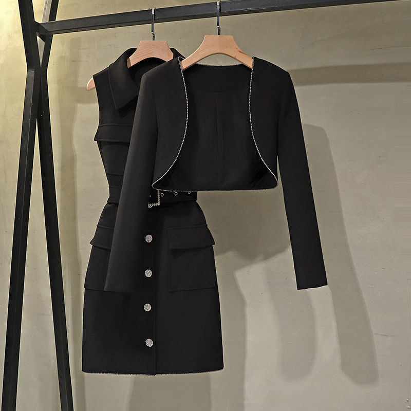 Plus Size Women Suit (tm 4XL)!!