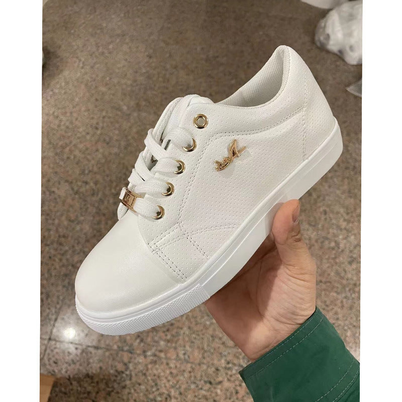 Flat Sneakers