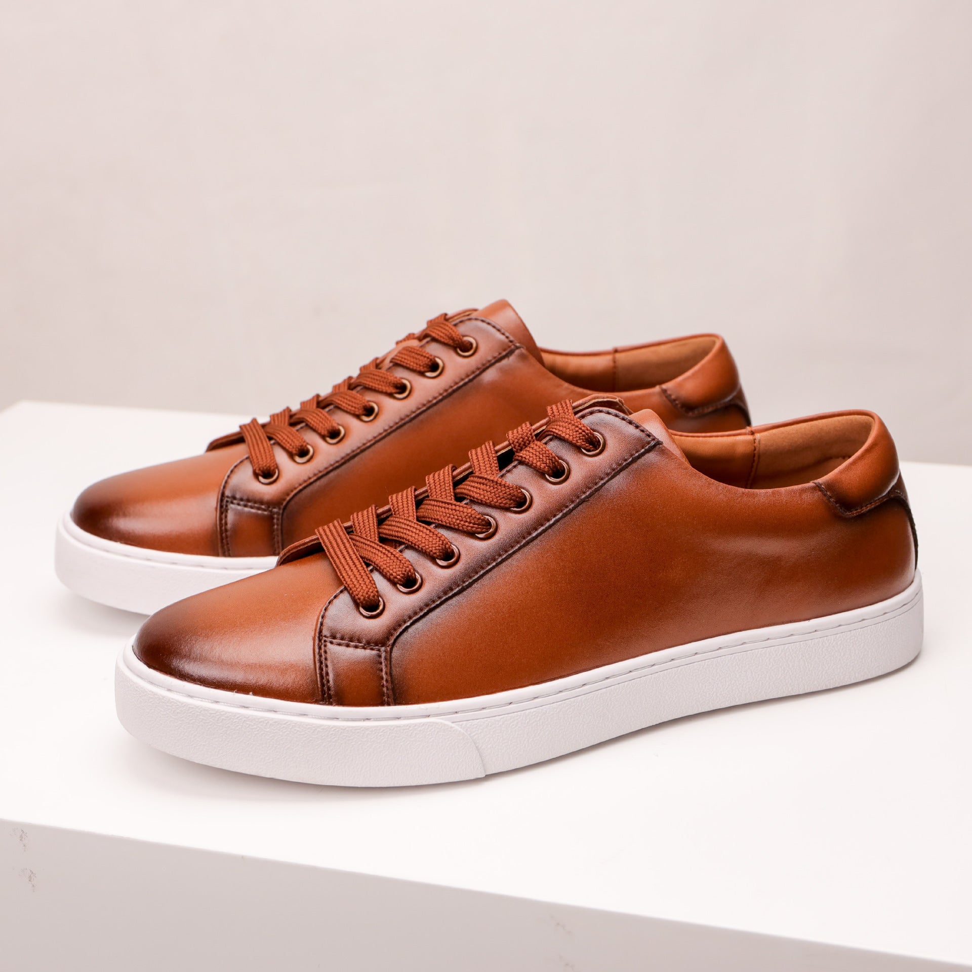 Casual Leather Sneaker (tm maat 48!!)