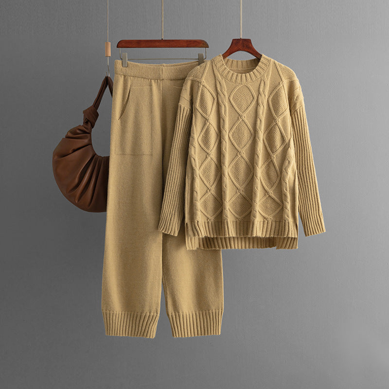 Cable-knit Pullover Sweater Suit