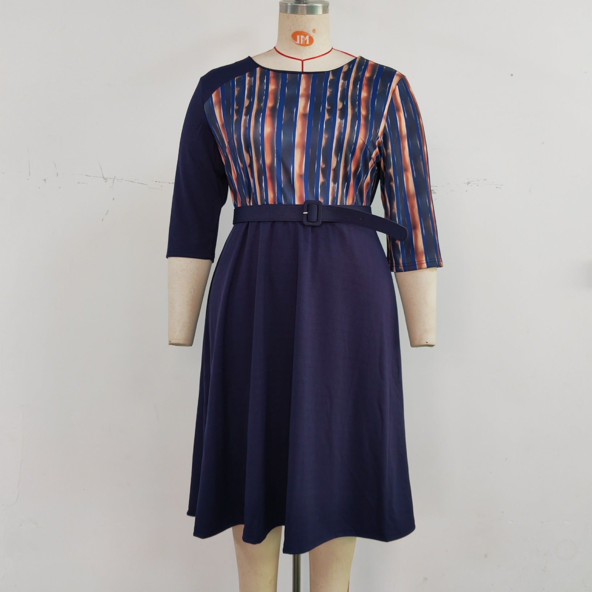 Plus Size Dress (tm 6XL)!