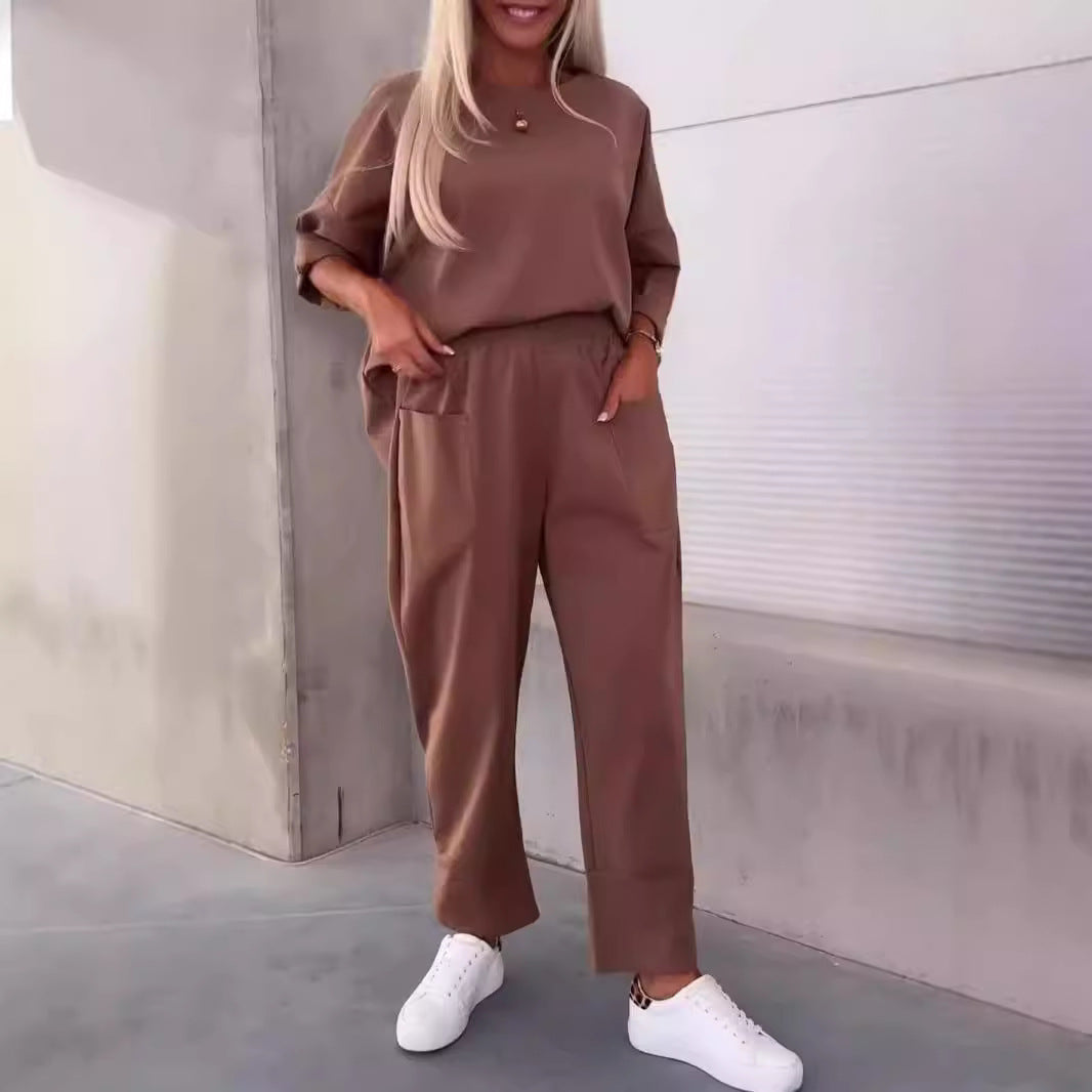Two-piece  Round Neck Cropped Pants Set (tm 5XL)!