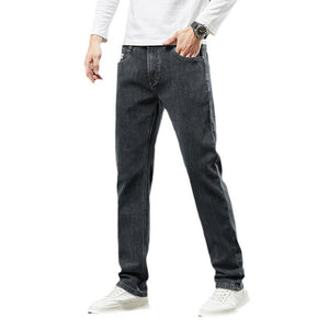 Plus-sized Jeans (tm maat 52!!)