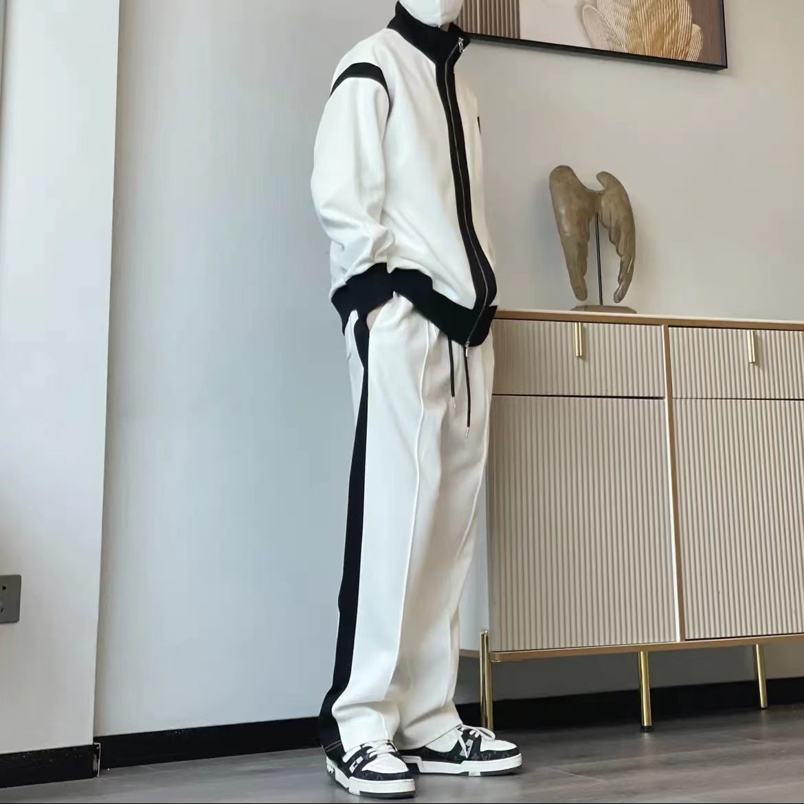Fashion Sports And Leisure Suit