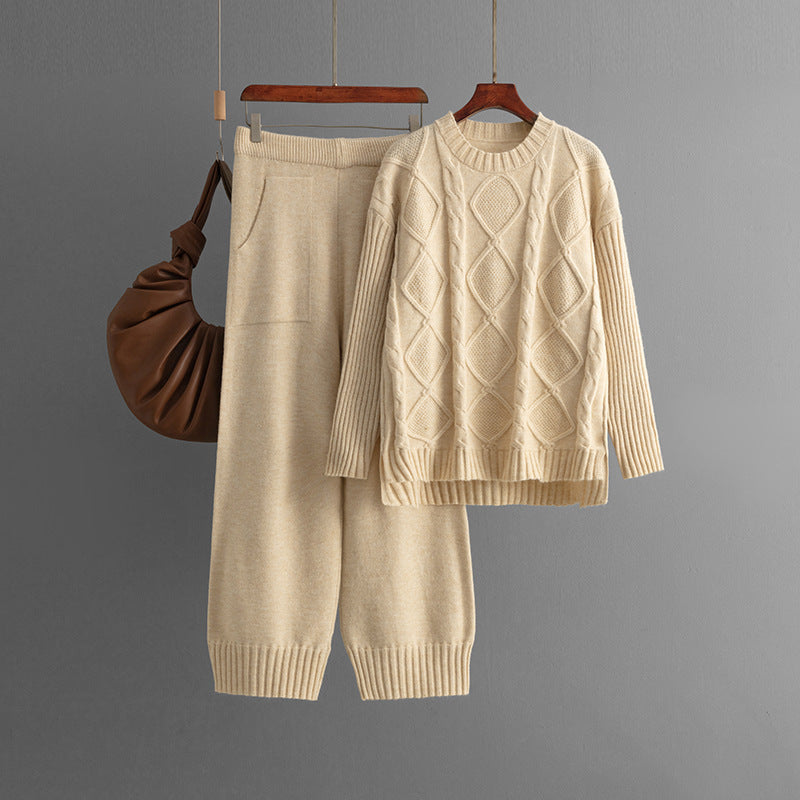 Cable-knit Pullover Sweater Suit