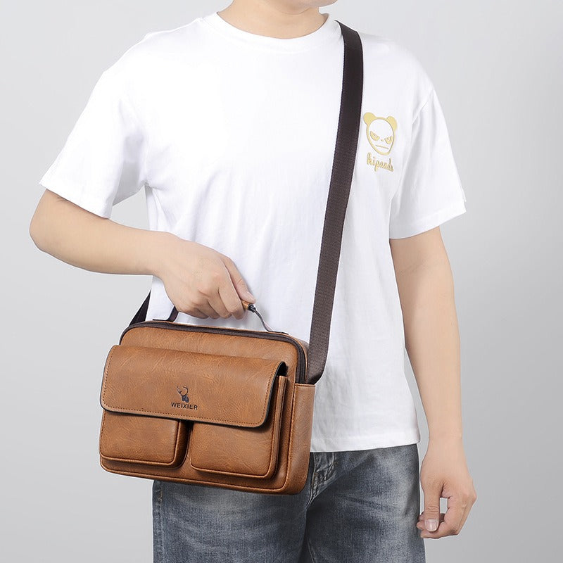 Men working travelbag