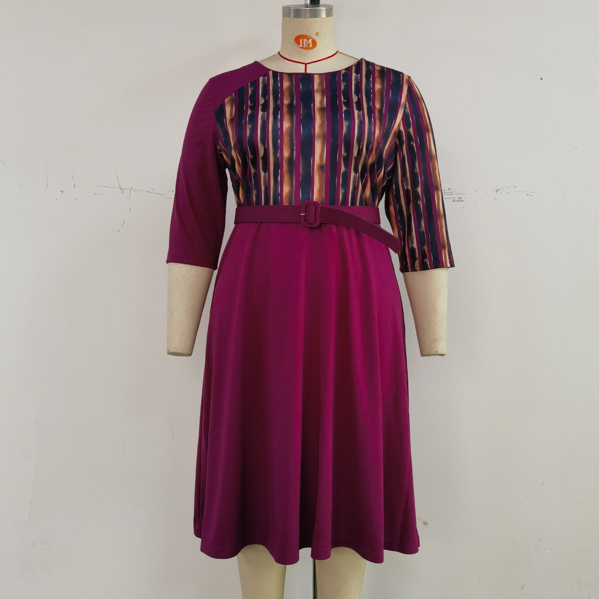 Plus Size Dress (tm 6XL)!