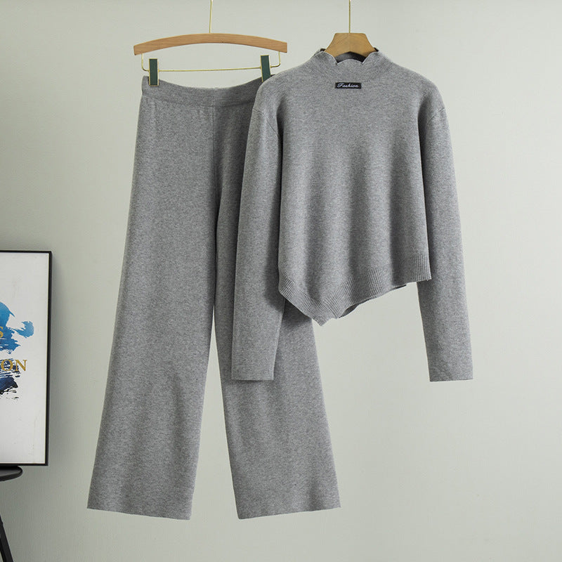 Knitted Two-piece outfit