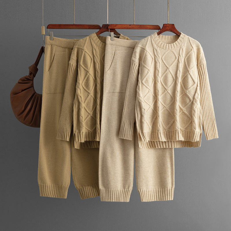 Cable-knit Pullover Sweater Suit