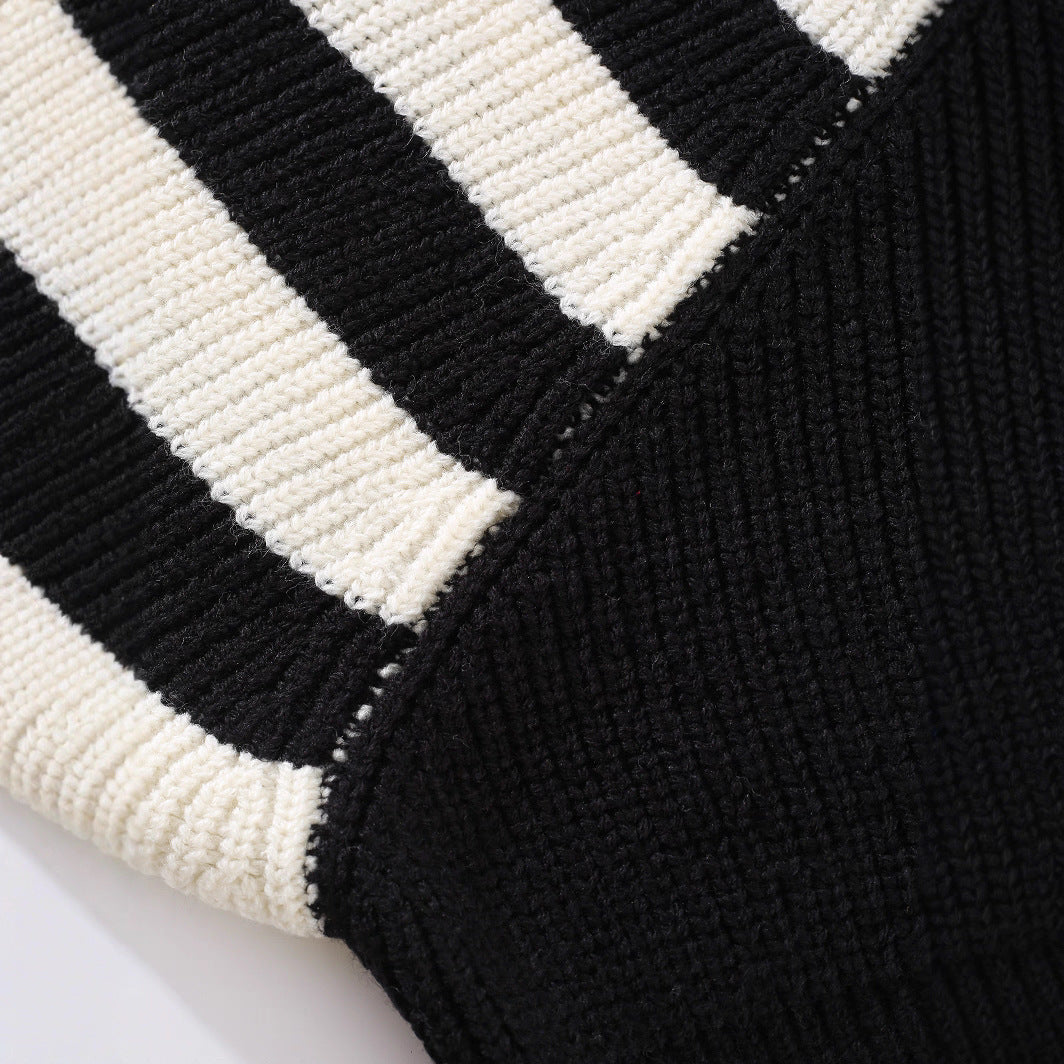 V-neck Long-sleeve Knitwear